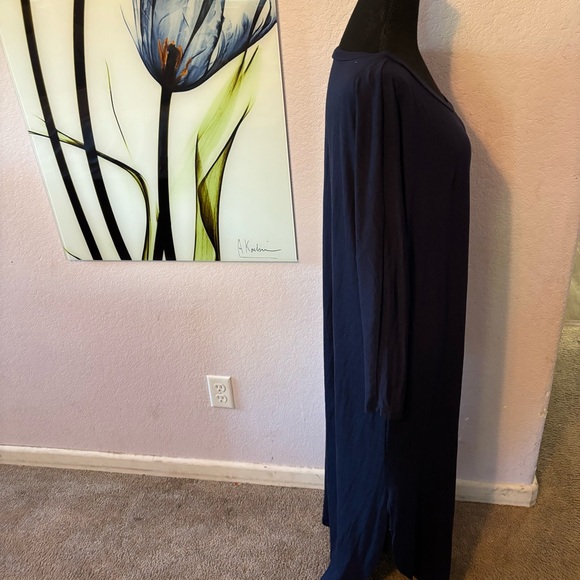 dress size large - Picture 2 of 5